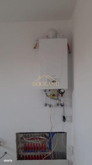 Casă cu 3 camere în Remetea Mică