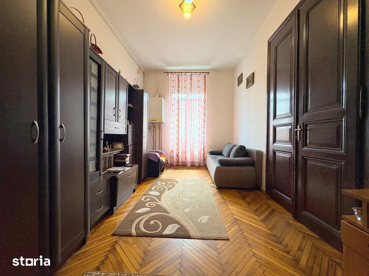 Apartament cu 4 camere, mobilat în Elisabetin