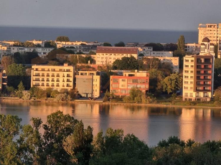 Garsonieră semidecomandată, mobilată în Tomis Nord