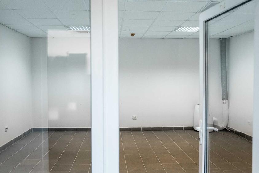 Spațiu comercial, de 120 mp, în Central