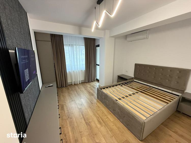 Apartament cu 2 camere decomandat în Podu Roș
