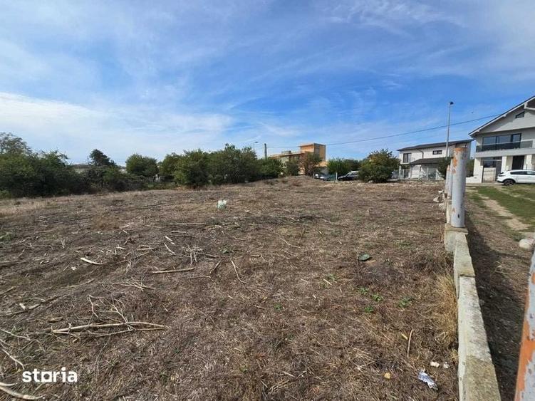 Teren de 850 mp, în Palazu Mare