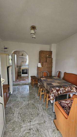 Casă cu 3 camere în Târgșoru Vechi