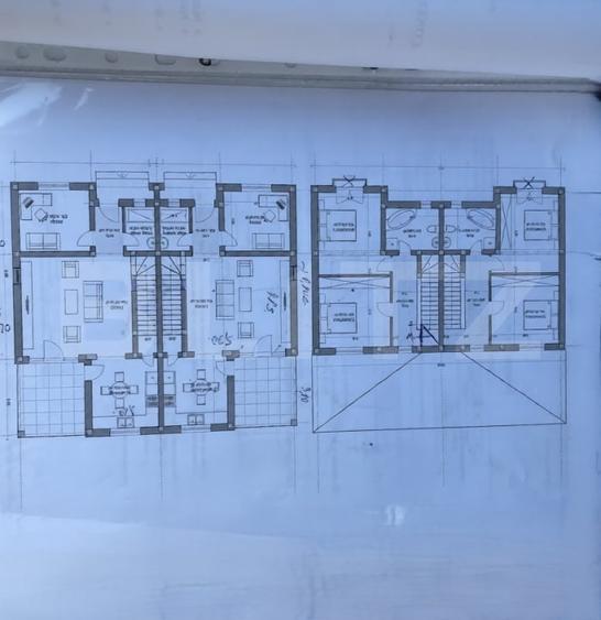 Duplex cu 4 camere cu Canalizare în Moșnița Nouă