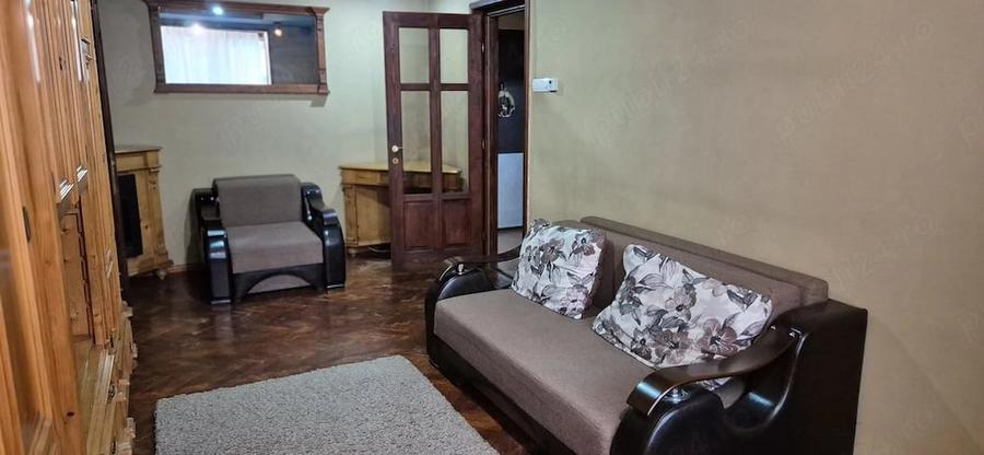 Apartament cu 2 camere semidecomandat în Central
