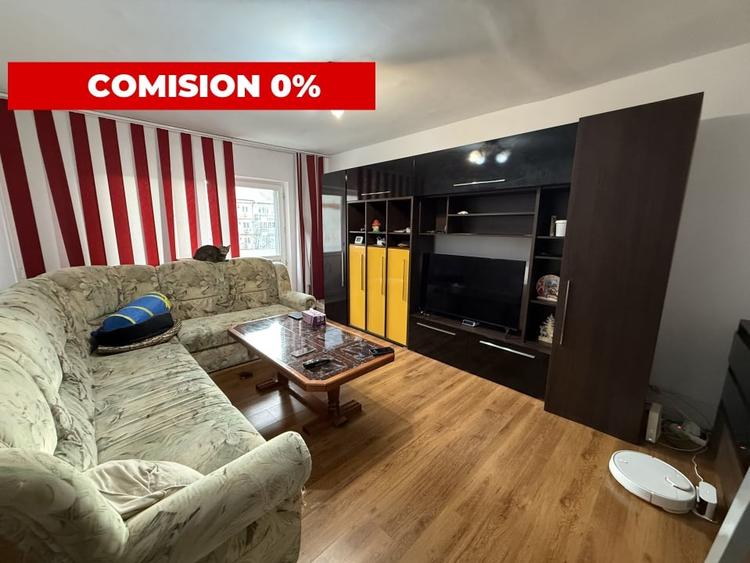 Apartament cu 4 camere decomandat, mobilat în Soarelui