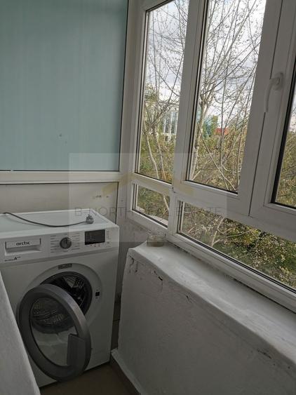 Apartament cu 2 camere decomandat, mobilat în Unirii