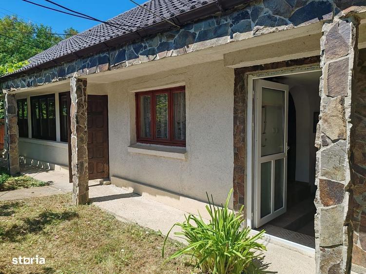 Casă cu 3 camere în Central
