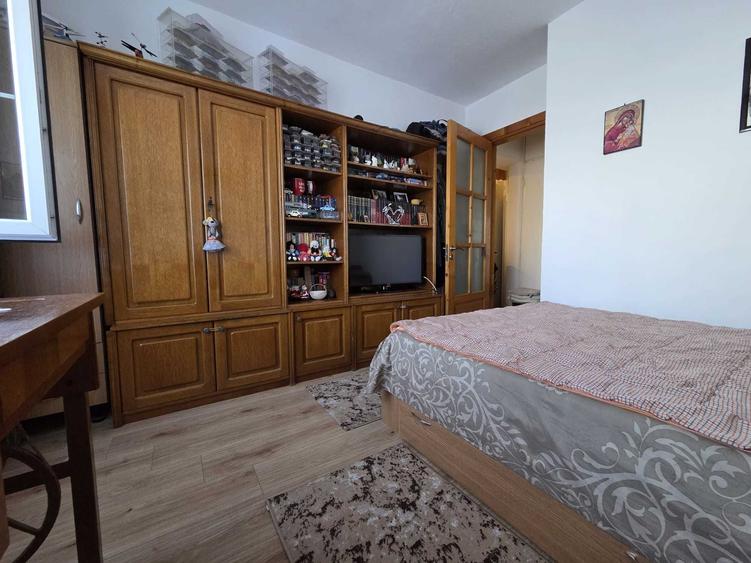 Apartament cu 2 camere decomandat în Boldești