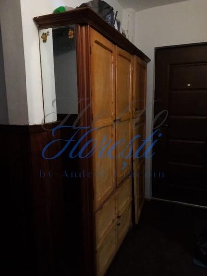 Apartament cu 3 camere decomandat în Zorilor