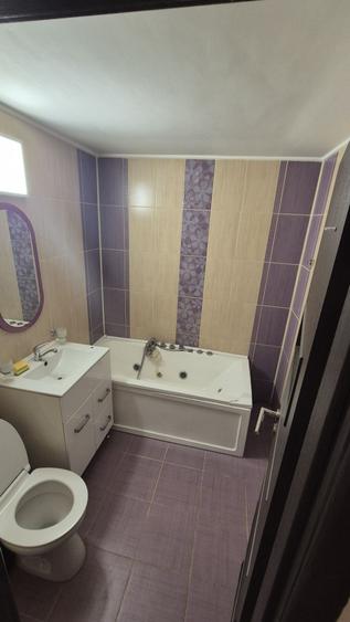 Apartament cu 2 camere decomandat în Crângași