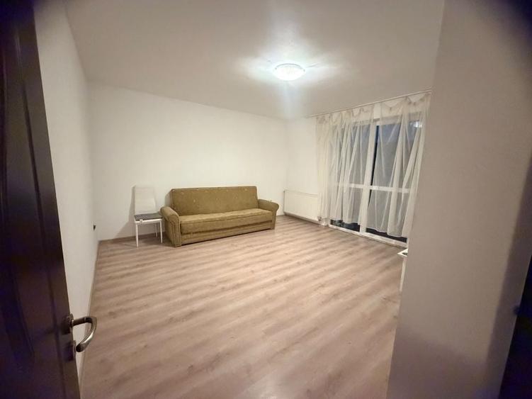 Apartament cu 2 camere decomandat în Florești