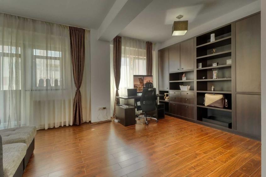 Apartament cu 3 camere decomandat în Chiajna