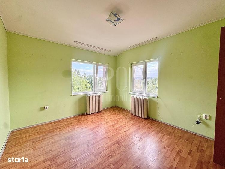 Spațiu comercial, de 233 mp, în Iris