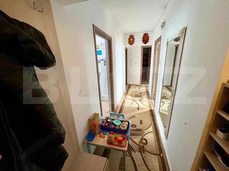 Apartament cu 3 camere decomandat în Sângeorgiu de Mureș