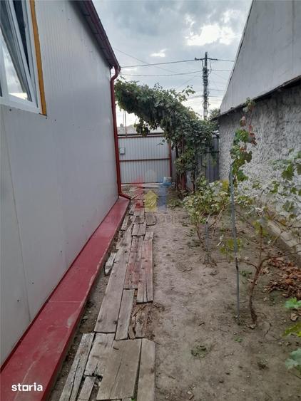Casă cu 2 camere cu Teren 256 Mp în Radu Negru