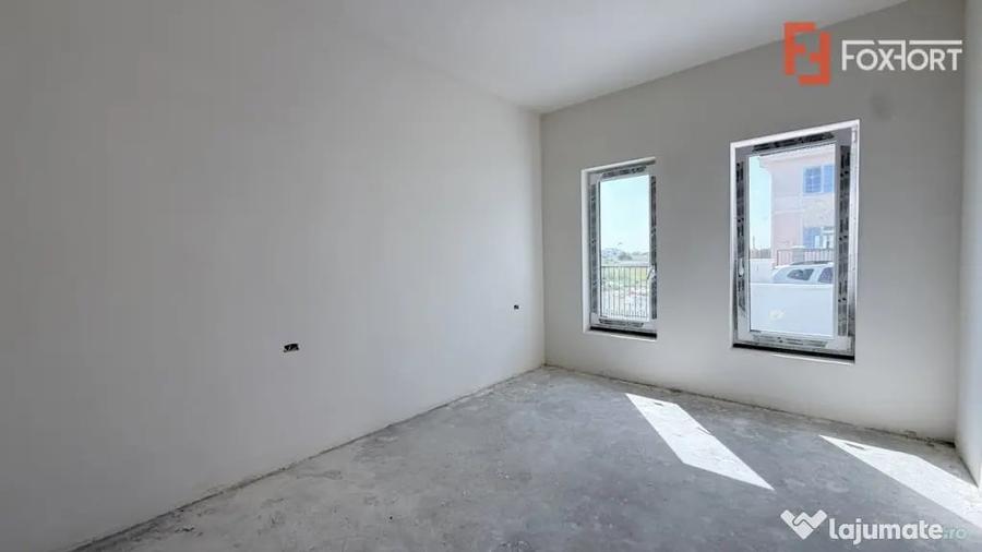Casă cu 3 camere cu Teren 310 Mp în Moșnița Nouă