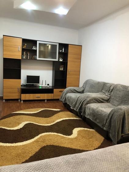 Apartament cu 2 camere decomandat în Sud