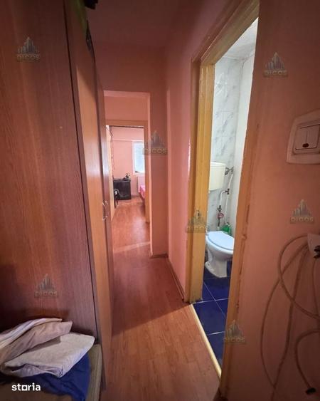 Apartament cu 3 camere în Uiești