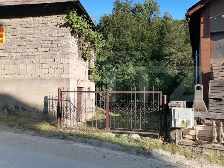Casă individuală cu 2 camere cu Teren 1000 Mp în Gemenea-Brătulești