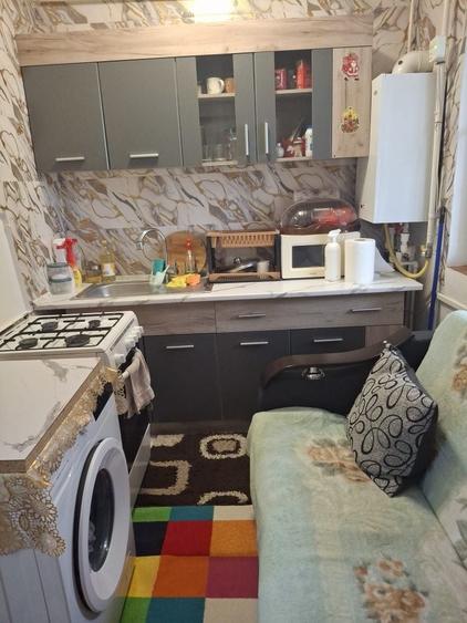 Apartament cu 2 camere semidecomandat în Tătărași