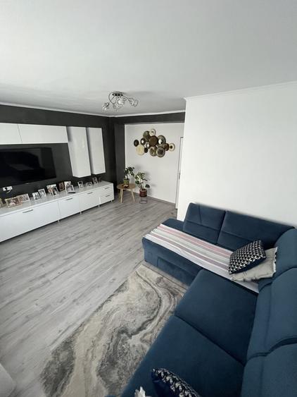Apartament cu 2 camere decomandat, mobilat în Inel I