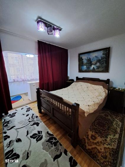 Apartament cu 3 camere decomandat în Gării