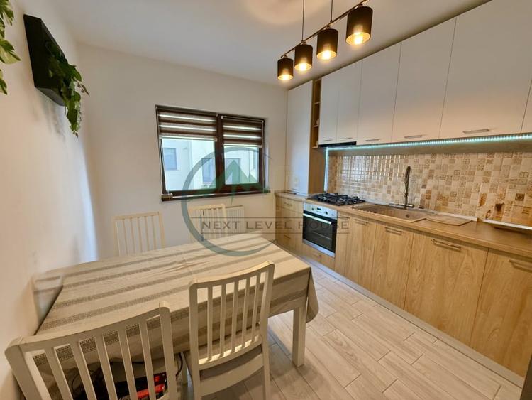 Apartament cu 3 camere decomandat, mobilat în Sânpetru