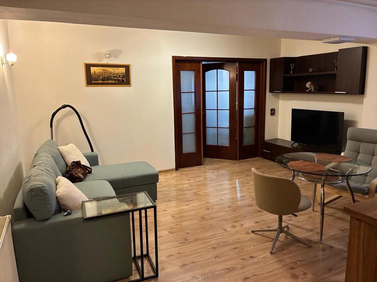 Inchiriez apartament 2 camere - Aparatorii Patriei - 15