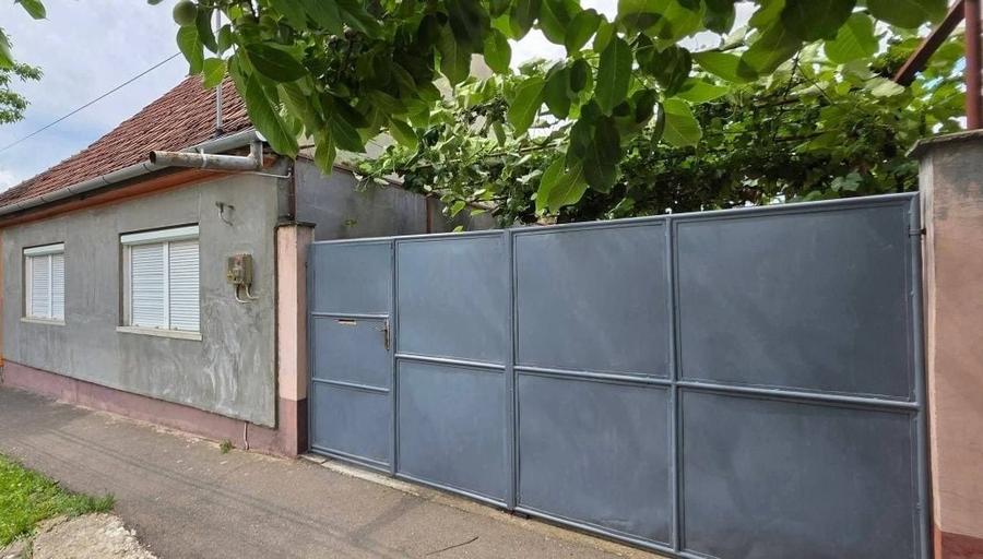 Casă cu 3 camere în Oncea
