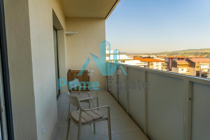 Apartament cu 2 camere semidecomandat, mobilat în Florești