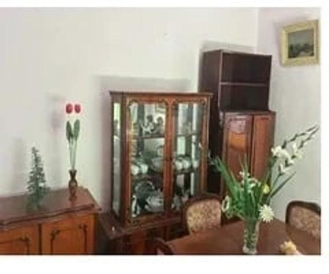 Casă cu 3 camere cu Teren 1600 Mp în Central