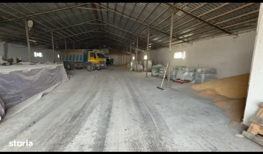 Spațiu comercial, în Industrială