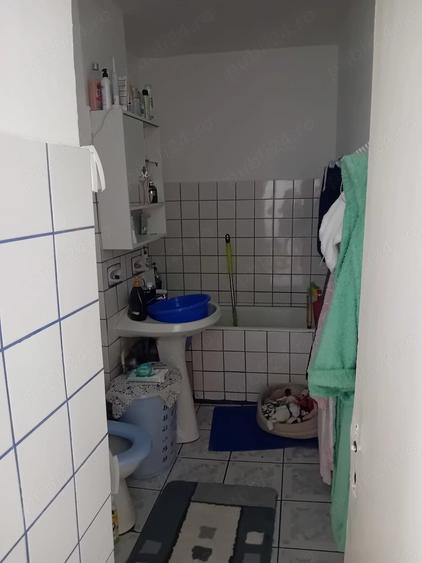 Garsonieră decomandată în Central