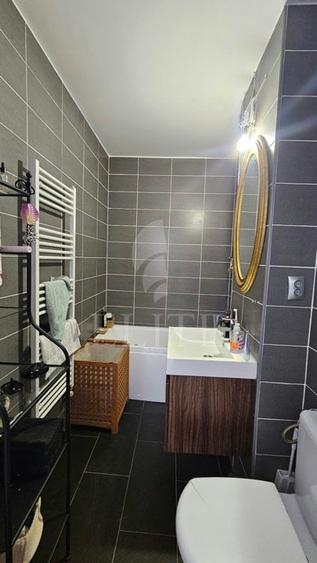 Apartament cu 2 camere semidecomandat, mobilat în Zorilor