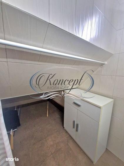 Spațiu comercial, de 32 mp, în Plopilor