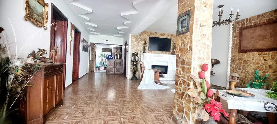 Casa cu mansarda - 1