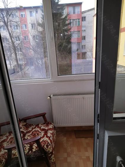 Apartament cu 2 camere semidecomandat în Govândari