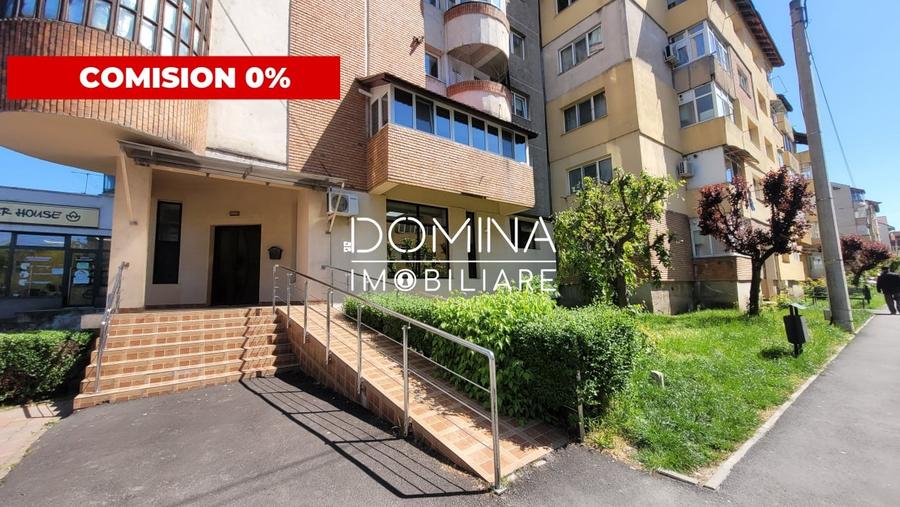 Spațiu comercial, de 71 mp, în Central
