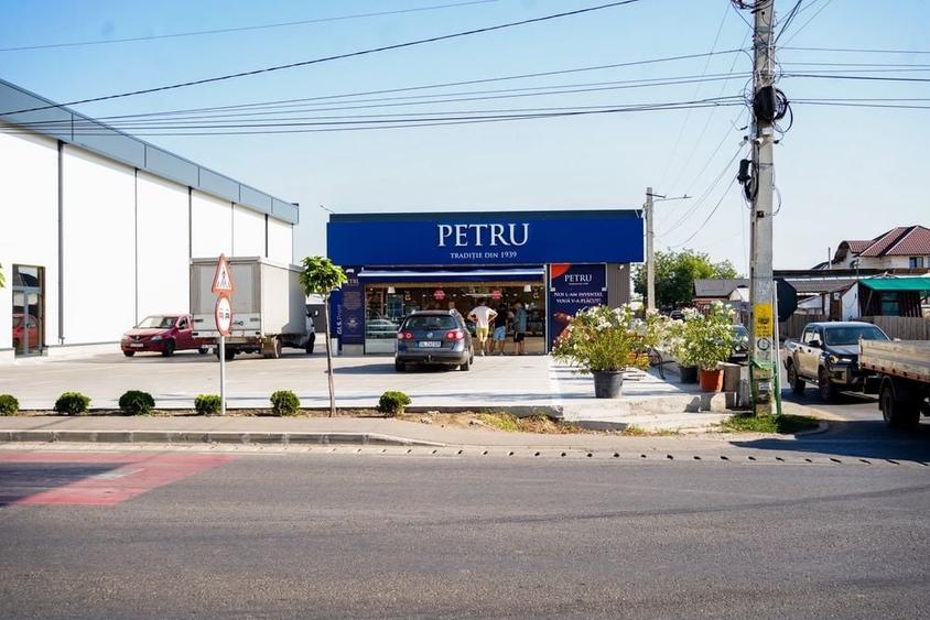 Spațiu comercial, de 460 mp, în Matca