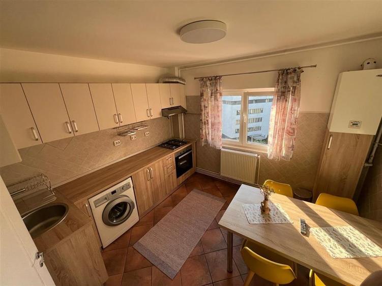 Apartament 3 camere decomandat | Loc de parcare | Harmanului - 4