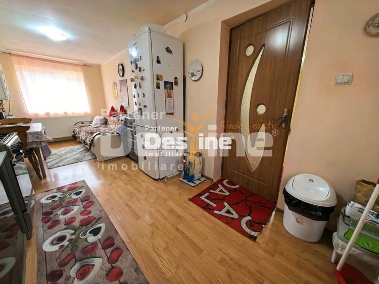 Apartament cu 2 camere decomandat, mobilat în Cug
