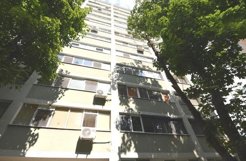 Basarabia - Câmpia Libertății - vizavi Parcul Național si Arena Națională - - 1