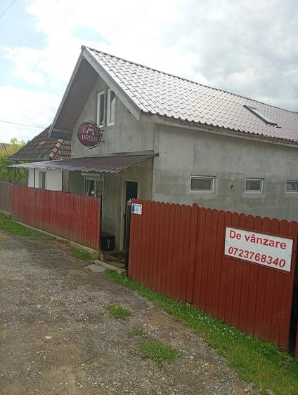 Casă cu Teren 986 Mp în Central
