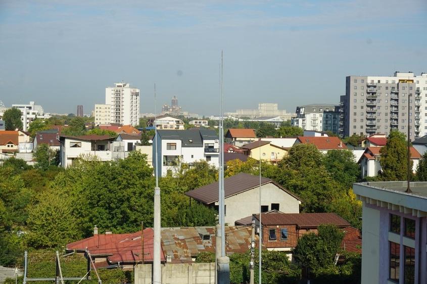 Garsonieră semidecomandată, mobilată în Tineretului