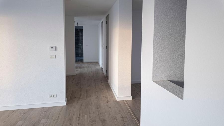 Apartament cu 4 camere decomandat în Nord-Vest