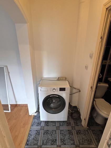 Apartament cu 2 camere nedecomandat în Central