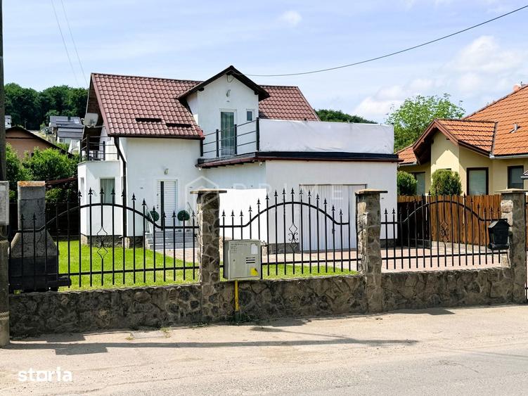 Casă cu 4 camere cu Teren 400 Mp în Crăciunești