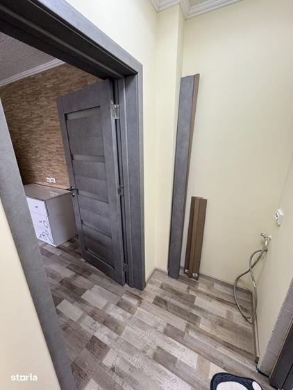 Apartament cu 2 camere în Micro 15
