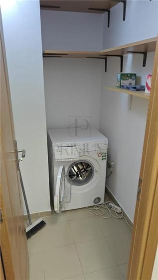 Apartament cu 3 camere decomandat în Lipovei